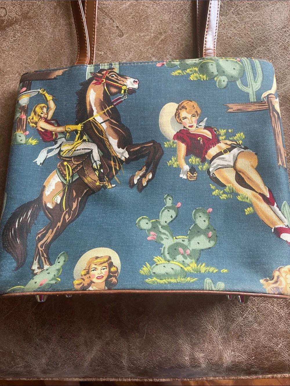 Western/ Cowgirl Blue Decorated Purse. Really Cute Abd Great Condition.